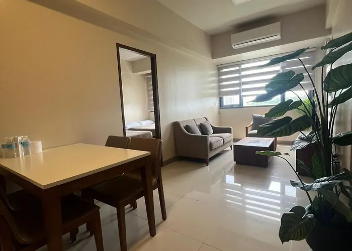 Appartement Exec 1br One Manchester Place With Pool, Pass Is P 350 Pp