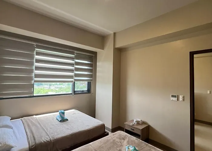Exec 1br One Manchester Place With Pool, Pass Is P 350 Pp * Punta Engaño