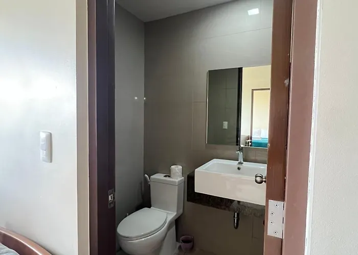 Appartement Exec 1br One Manchester Place With Pool, Pass Is P 350 Pp Punta Engaño